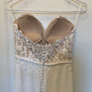 pronovias omura